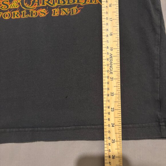 Pirates of the Caribbean T Shirt Small Black Short Sleeves Y2K Casual Disney - Picture 4 of 6